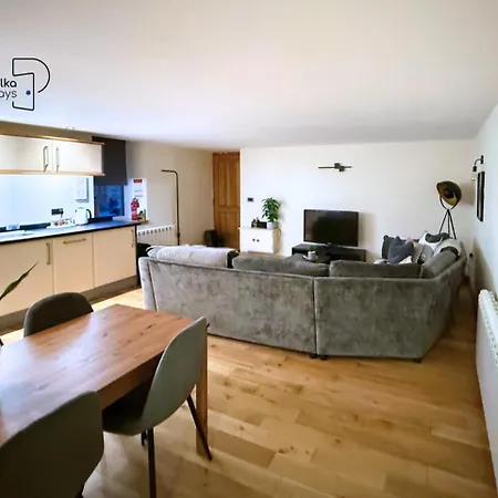 The Stables District Retreat By Polkastays *